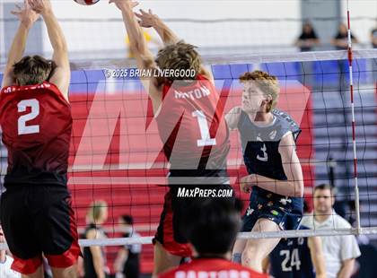 Thumbnail 2 in Littleton Public Schools vs. Eaglecrest (CHSAA 5A Final) photogallery.