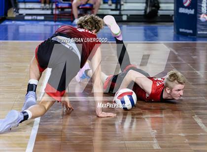 Thumbnail 2 in Littleton Public Schools vs. Eaglecrest (CHSAA 5A Final) photogallery.
