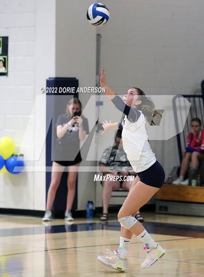 Thumbnail 3 in Folsom @ Oak Ridge photogallery.