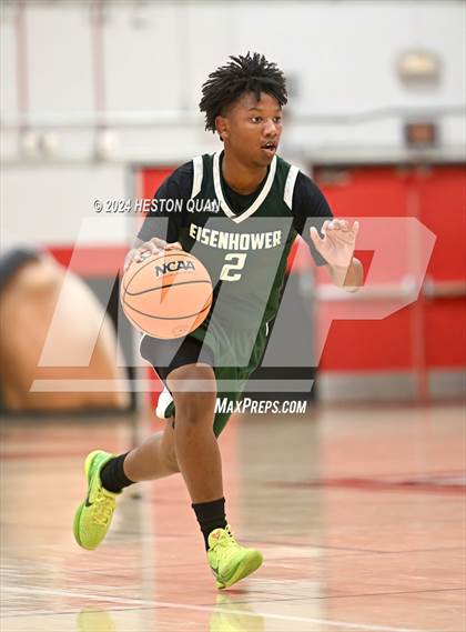 Thumbnail 1 in Murrieta Valley vs. Eisenhower (Artesia Hoopsgiving Tournament) photogallery.