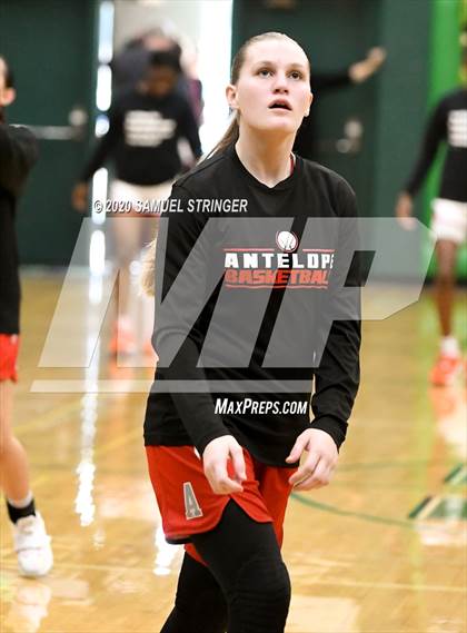 Thumbnail 1 in Antelope vs. Benson Tech (MLK Showcase) photogallery.