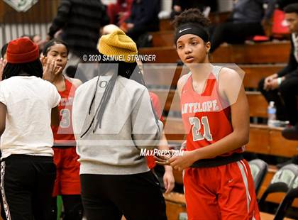 Thumbnail 3 in Antelope vs. Benson Tech (MLK Showcase) photogallery.