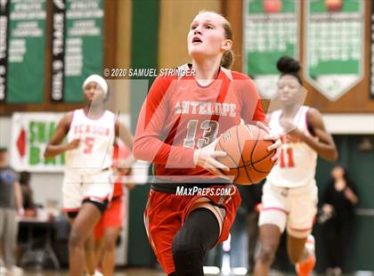 Thumbnail 2 in Antelope vs. Benson Tech (MLK Showcase) photogallery.