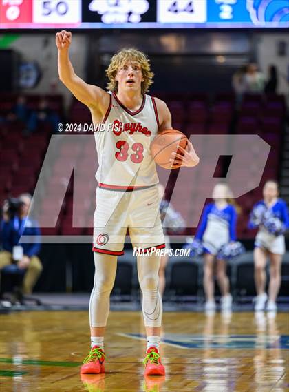 Thumbnail 1 in Owyhee vs. Timberline (IHSAA 5A District III Final) photogallery.