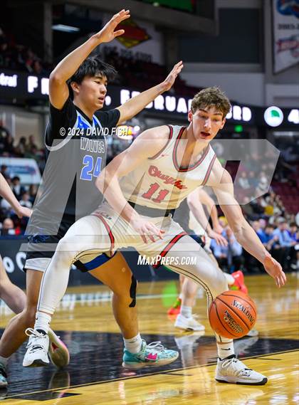 Thumbnail 1 in Owyhee vs. Timberline (IHSAA 5A District III Final) photogallery.
