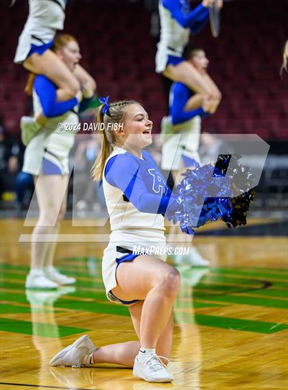 Thumbnail 1 in Owyhee vs. Timberline (IHSAA 5A District III Final) photogallery.