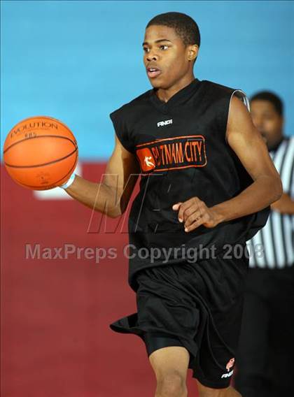 Thumbnail 3 in San Antonio Madison vs Putnam City (Texas-Oklahoma Shootout) photogallery.