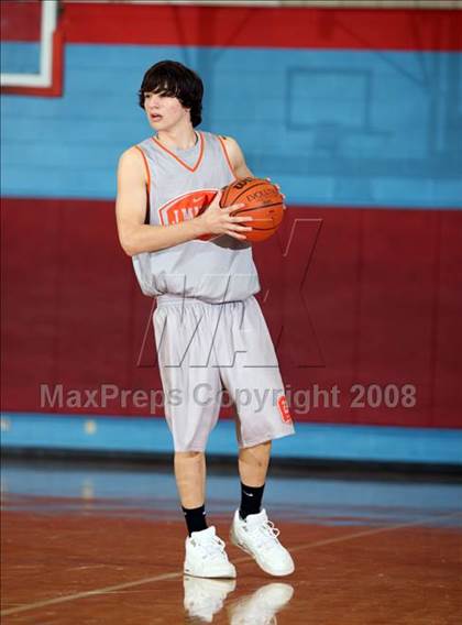 Thumbnail 2 in San Antonio Madison vs Putnam City (Texas-Oklahoma Shootout) photogallery.