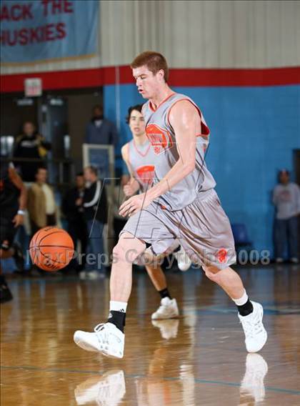 Thumbnail 1 in San Antonio Madison vs Putnam City (Texas-Oklahoma Shootout) photogallery.