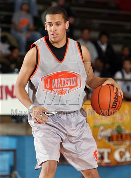 Thumbnail 2 in San Antonio Madison vs Putnam City (Texas-Oklahoma Shootout) photogallery.