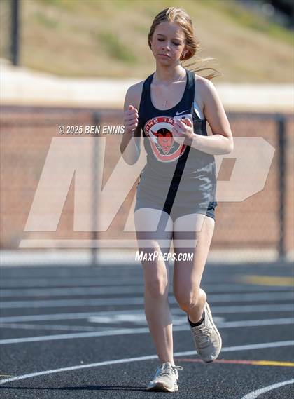 Thumbnail 2 in Middle Georgia Distance Carnival/Pole Vault Meet photogallery.