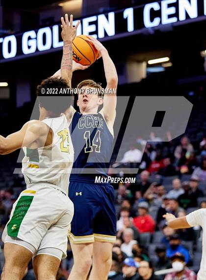 Thumbnail 2 in Central Catholic vs. Vanden (CIF SJS D3 Final) photogallery.