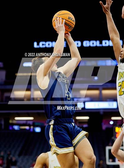 Thumbnail 1 in Central Catholic vs. Vanden (CIF SJS D3 Final) photogallery.