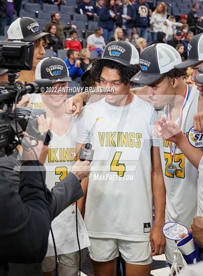 Thumbnail 3 in Central Catholic vs. Vanden (CIF SJS D3 Final) photogallery.