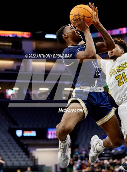Thumbnail 1 in Central Catholic vs. Vanden (CIF SJS D3 Final) photogallery.