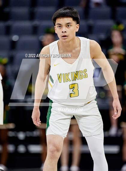 Thumbnail 1 in Central Catholic vs. Vanden (CIF SJS D3 Final) photogallery.