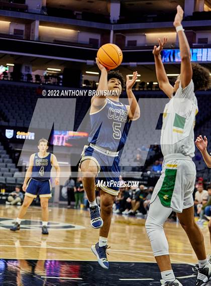 Thumbnail 2 in Central Catholic vs. Vanden (CIF SJS D3 Final) photogallery.