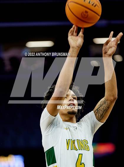 Thumbnail 2 in Central Catholic vs. Vanden (CIF SJS D3 Final) photogallery.