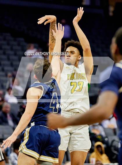 Thumbnail 2 in Central Catholic vs. Vanden (CIF SJS D3 Final) photogallery.