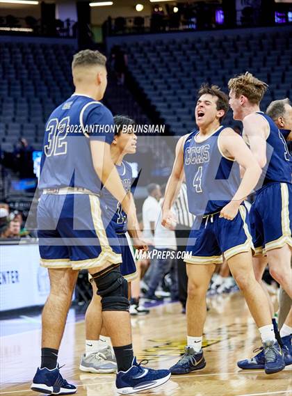 Thumbnail 2 in Central Catholic vs. Vanden (CIF SJS D3 Final) photogallery.
