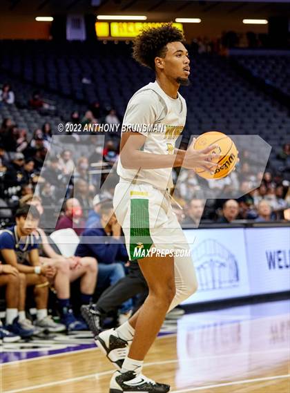 Thumbnail 3 in Central Catholic vs. Vanden (CIF SJS D3 Final) photogallery.