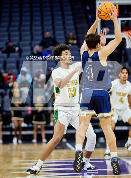 Thumbnail 2 in Central Catholic vs. Vanden (CIF SJS D3 Final) photogallery.