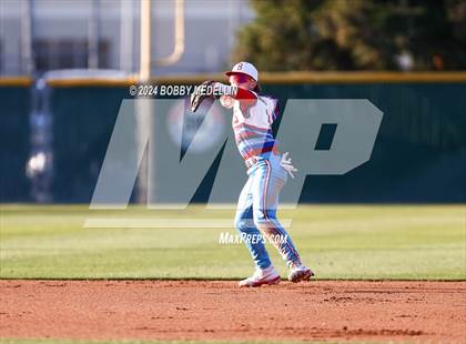 Thumbnail 2 in Clovis East @ Buchanan photogallery.