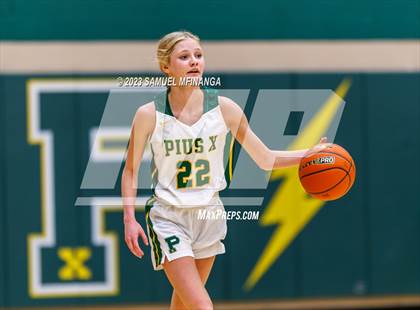 Thumbnail 2 in Lincoln East @ Pius X photogallery.