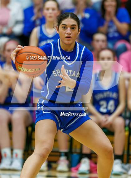 Thumbnail 3 in Lincoln East @ Pius X photogallery.