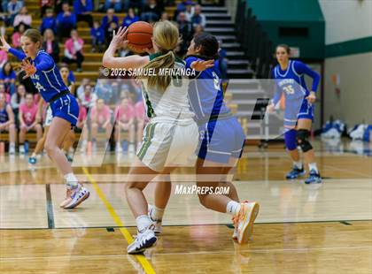 Thumbnail 1 in Lincoln East @ Pius X photogallery.