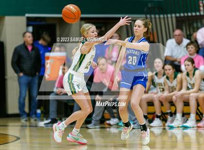 Thumbnail 2 in Lincoln East @ Pius X photogallery.