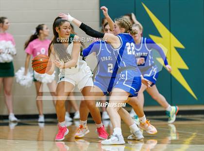 Thumbnail 3 in Lincoln East @ Pius X photogallery.