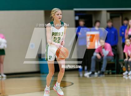 Thumbnail 3 in Lincoln East @ Pius X photogallery.