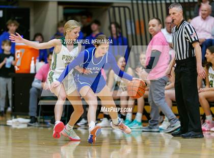 Thumbnail 3 in Lincoln East @ Pius X photogallery.