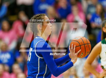 Thumbnail 2 in Lincoln East @ Pius X photogallery.