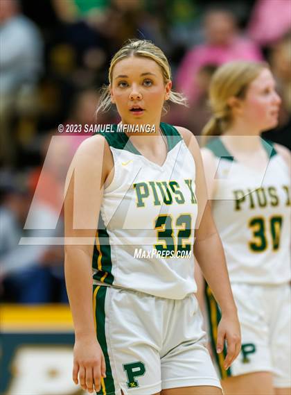 Thumbnail 2 in Lincoln East @ Pius X photogallery.