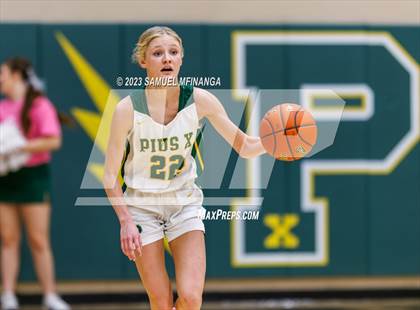 Thumbnail 3 in Lincoln East @ Pius X photogallery.
