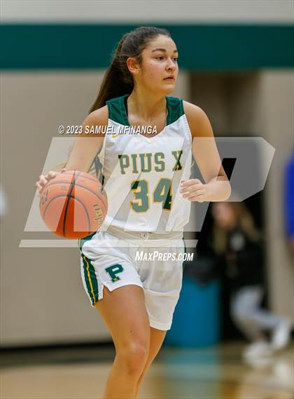 Thumbnail 3 in Lincoln East @ Pius X photogallery.
