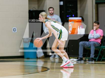 Thumbnail 3 in Lincoln East @ Pius X photogallery.