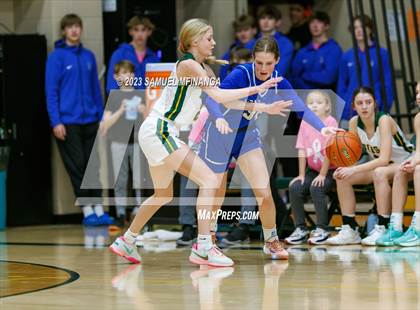 Thumbnail 3 in Lincoln East @ Pius X photogallery.
