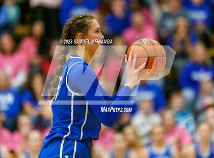 Thumbnail 3 in Lincoln East @ Pius X photogallery.