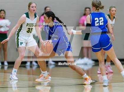 Thumbnail 3 in Lincoln East @ Pius X photogallery.
