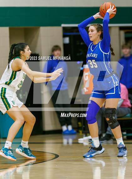 Thumbnail 3 in Lincoln East @ Pius X photogallery.