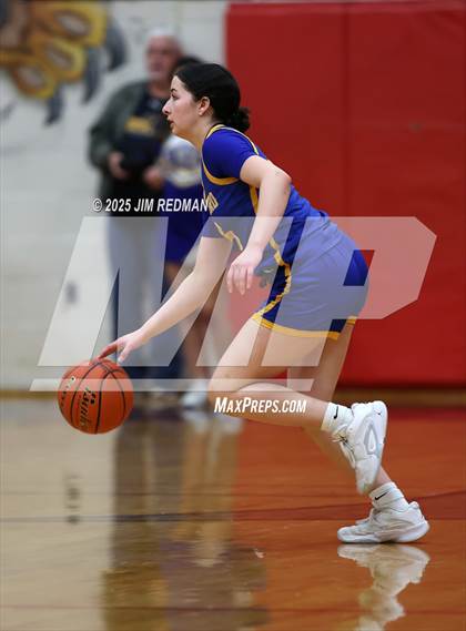 Thumbnail 3 in Brownsboro vs. North Lamar (UIL 4A D2 Area Basketball Playoff) photogallery.