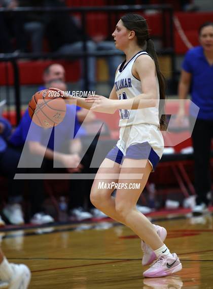 Thumbnail 3 in Brownsboro vs. North Lamar (UIL 4A D2 Area Basketball Playoff) photogallery.