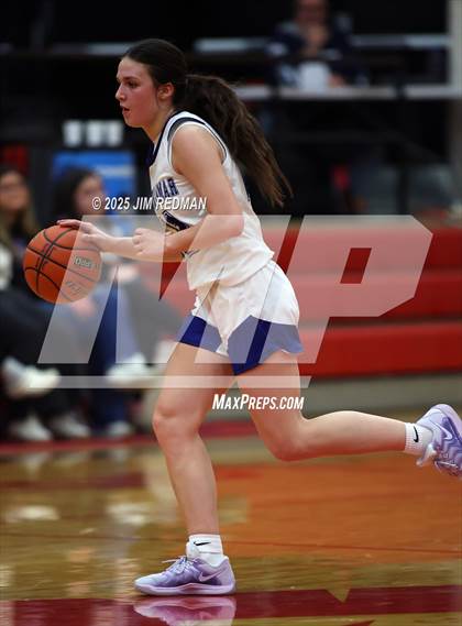 Thumbnail 2 in Brownsboro vs. North Lamar (UIL 4A D2 Area Basketball Playoff) photogallery.