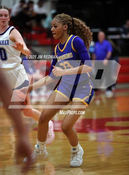 Thumbnail 3 in Brownsboro vs. North Lamar (UIL 4A D2 Area Basketball Playoff) photogallery.