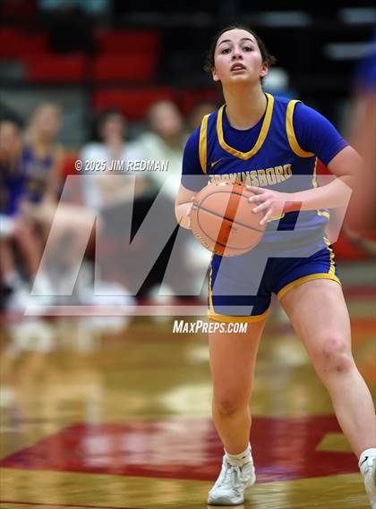 Thumbnail 2 in Brownsboro vs. North Lamar (UIL 4A D2 Area Basketball Playoff) photogallery.