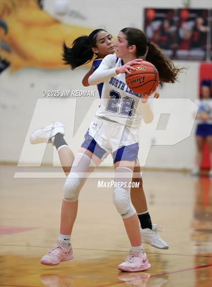 Thumbnail 2 in Brownsboro vs. North Lamar (UIL 4A D2 Area Basketball Playoff) photogallery.