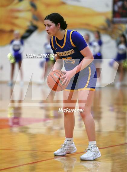 Thumbnail 3 in Brownsboro vs. North Lamar (UIL 4A D2 Area Basketball Playoff) photogallery.